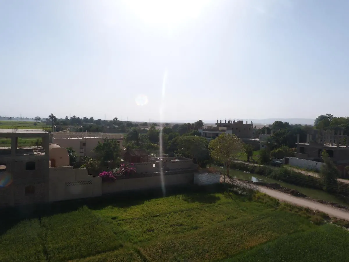 לוקסור Mountain View Apartments
