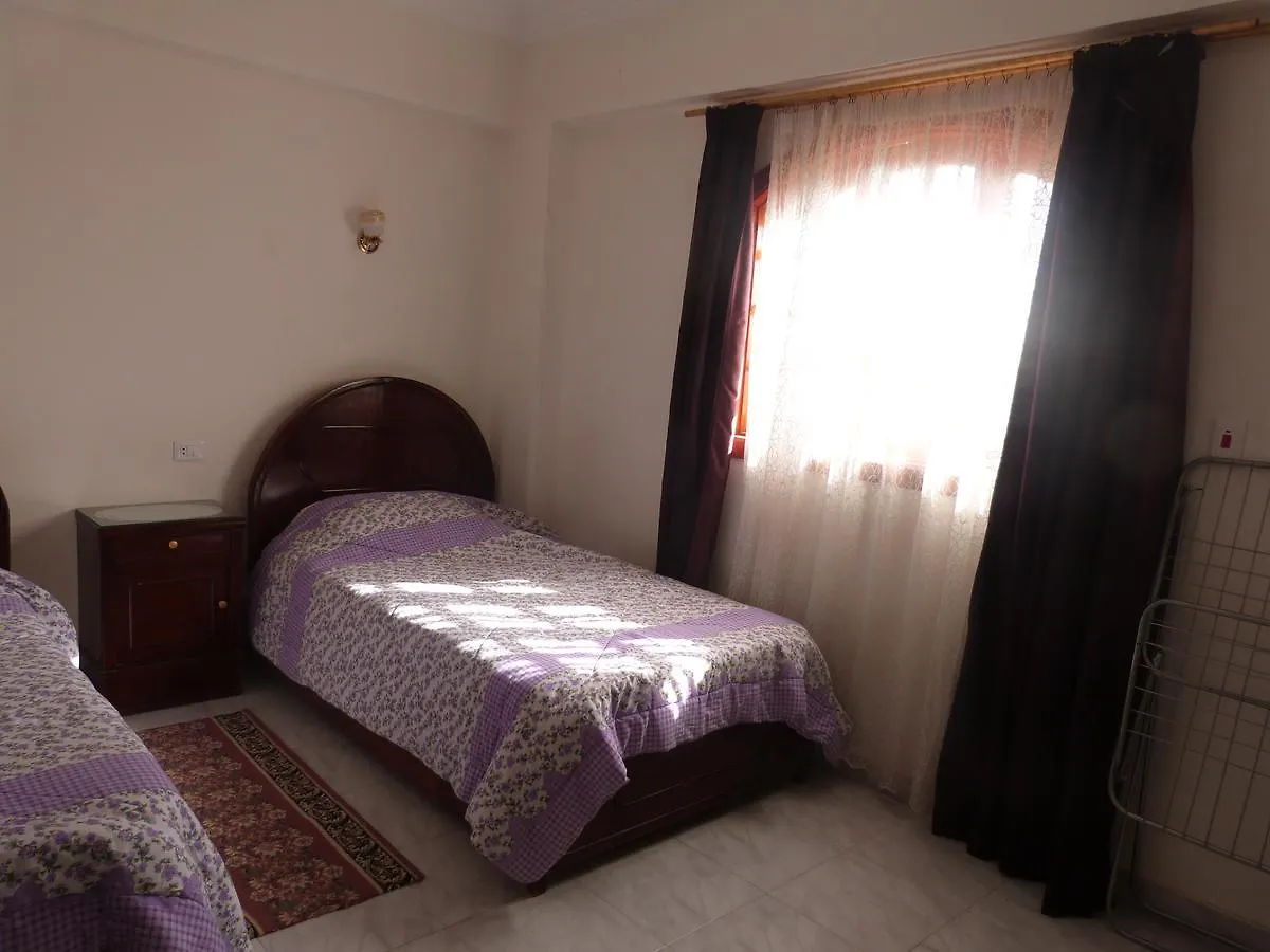 לוקסור Mountain View Apartments