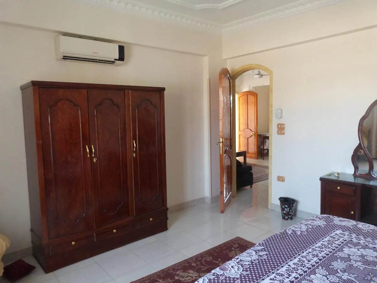 לוקסור Mountain View Apartments מצרים